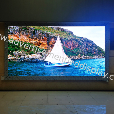 Display interattivo a LED per musei e mostre didattiche