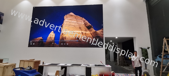 Display LED pubblicitario AC220V Aggiornamento dei contenuti in tempo reale per la messaggistica tempestiva