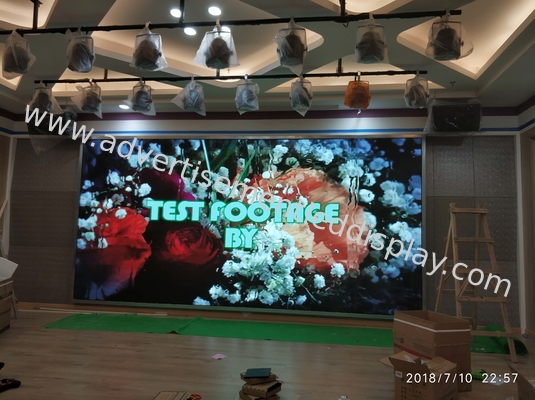 Tabella pubblicitaria a LED modulare per dimensioni di schermo personalizzate e durata di 10000 ore