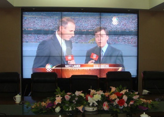 55 pollici 4x4 Con cerniera stretta LED Video Muro Muro montato 3000 1 Contratto