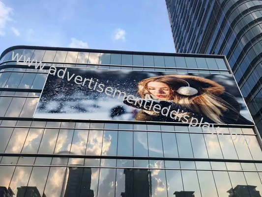 Display a LED a bordello ultra stretto per l'integrazione senza soluzione di continuità Creare pubblicità accattivante